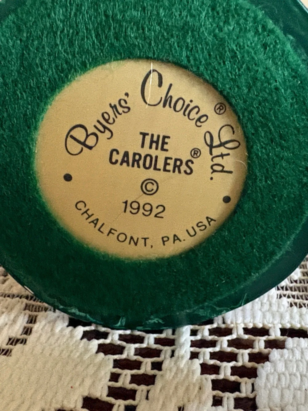 Vintage 1992 Byers Choice Caroler.